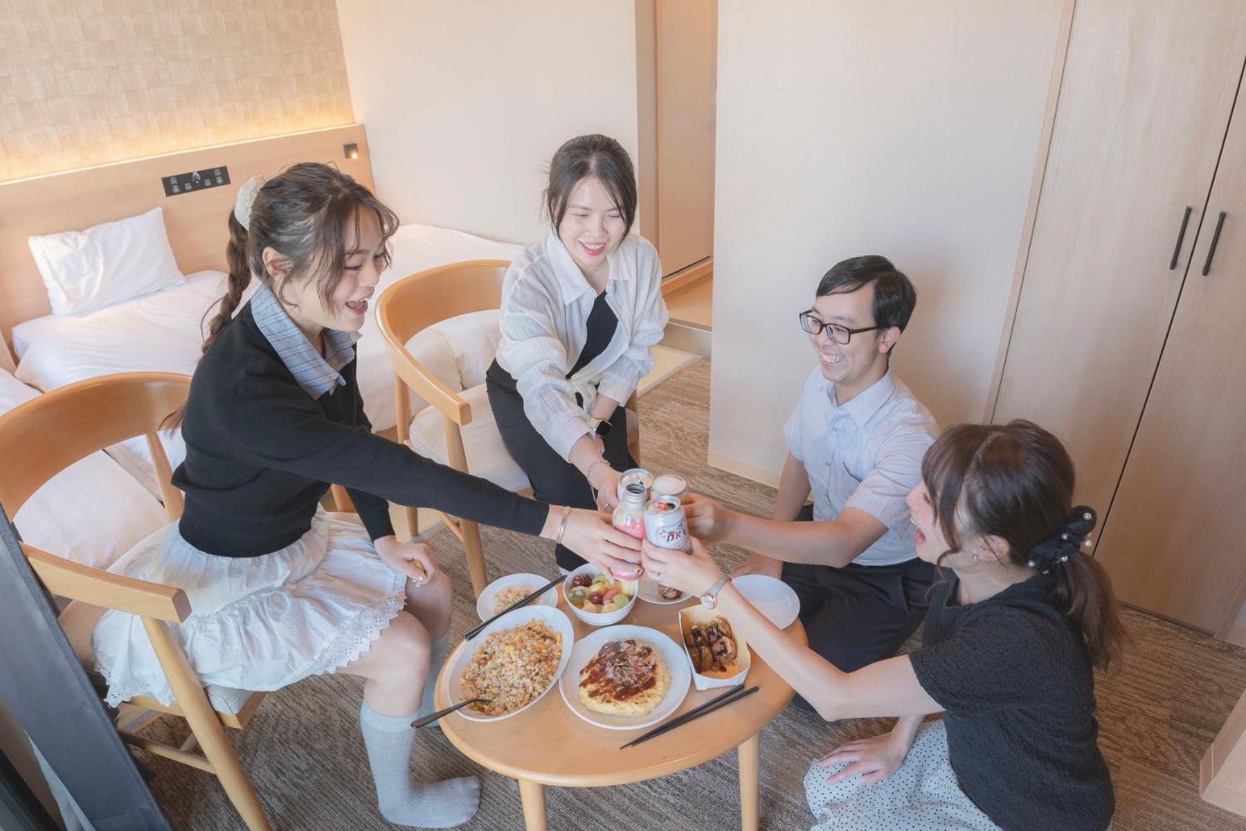 Wellstay Shinsekai Wakyo Osaka Exteriör bild